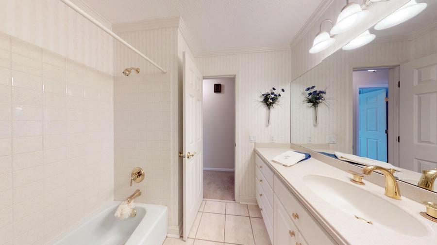 8532 Irwin Road Bloomington, MN 55437 - Photo 21 of 36 Gallery Image 21