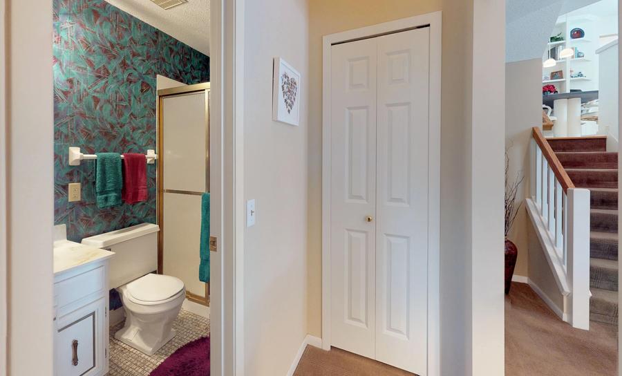 8532 Irwin Road Bloomington, MN 55437 - Photo 28 of 36 Gallery Image 28
