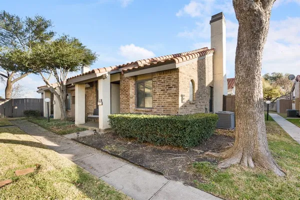 $195,000 | 821 Dublin Drive, Unit 153, Richardson, TX 75080
