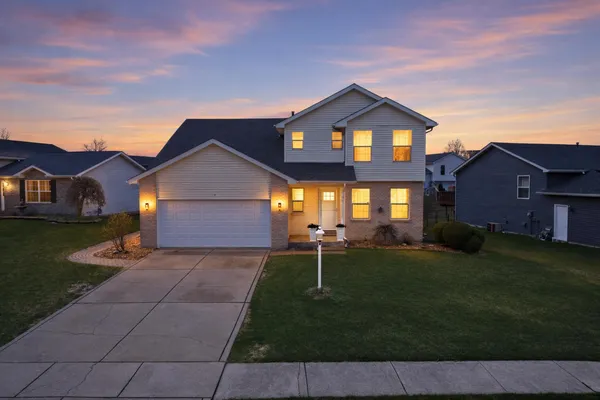 $399,900 | 12358 Tippecanoe Place, Crown Point, IN 46307