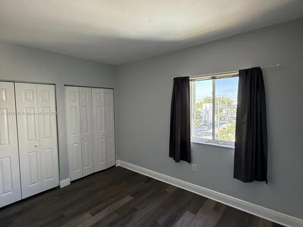 $274,000 | 134 Southwest 7th Avenue, Unit 402, Miami, FL 33130