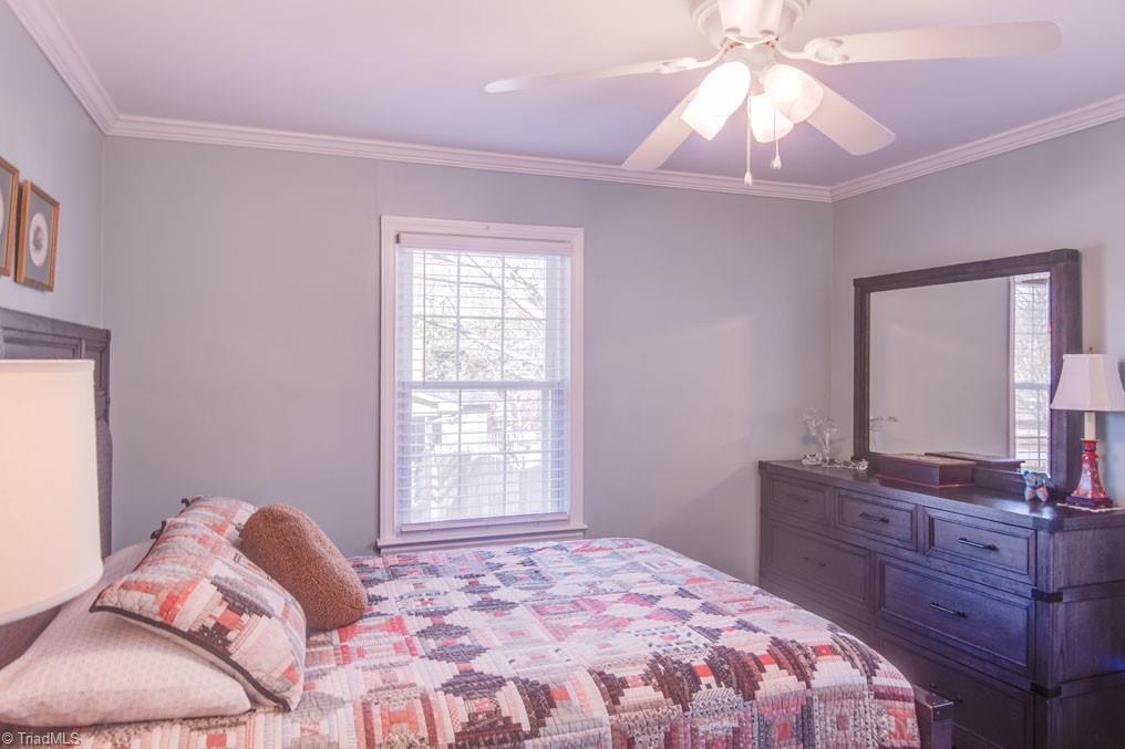 1685 Fairview Boulevard Winston-Salem, NC 27127 - Photo 19 of 29 Second Bedroom