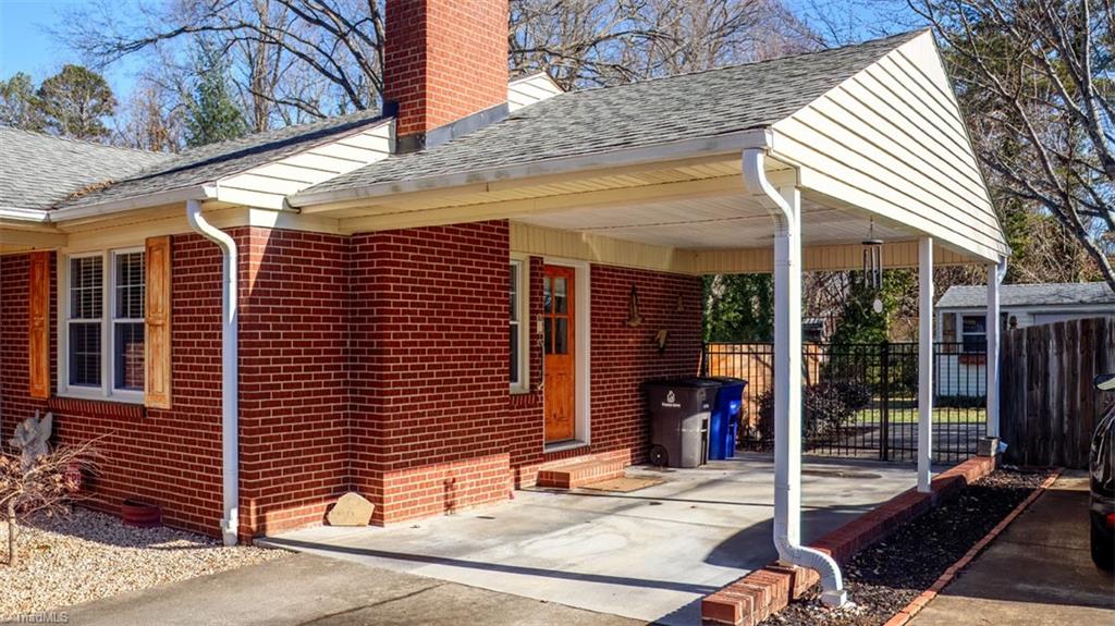 1685 Fairview Boulevard Winston-Salem, NC 27127 - Photo 3 of 29 Carport and Side Entryway