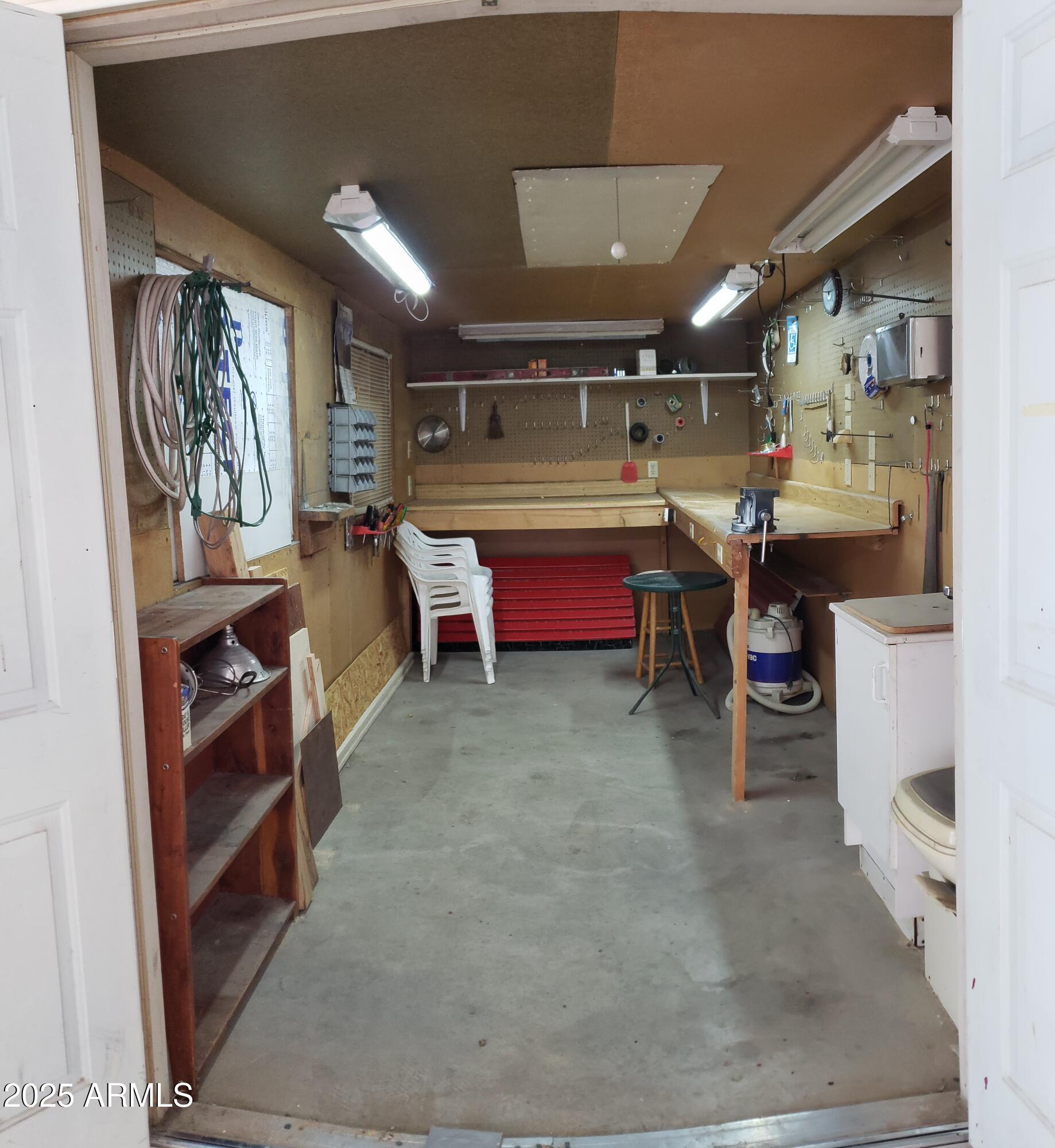 17200 West Bell Road, Unit 612 Surprise, AZ 85374 - Photo 5 of 19 a view of game room with window