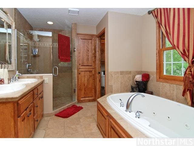 4820 Westminster Road Minnetonka, MN 55345 - Photo 15 of 17