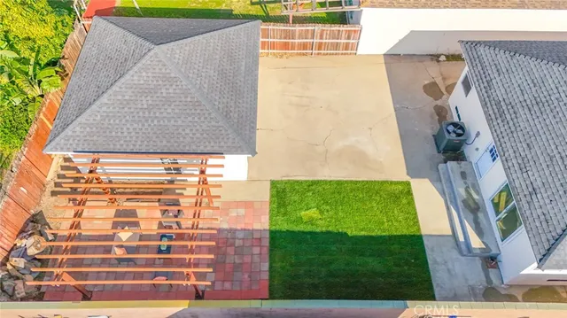 a view of outdoor space