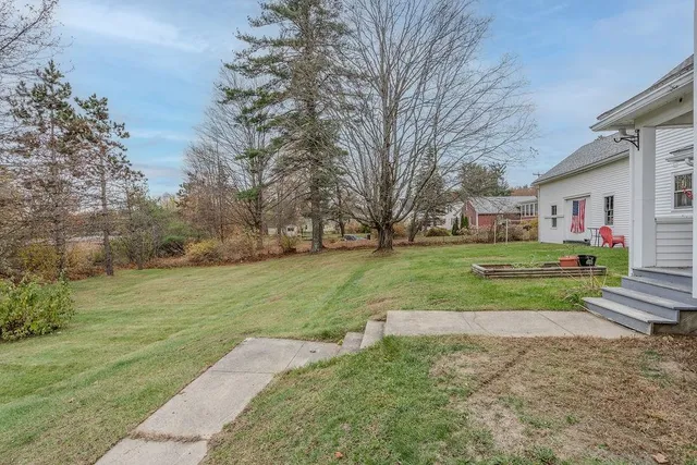 $435,000 | 283 Chesley Hill Road, Rochester, NH 03839