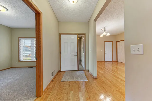 $279,900 | 2712 Village Drive, Faribault, MN 55021