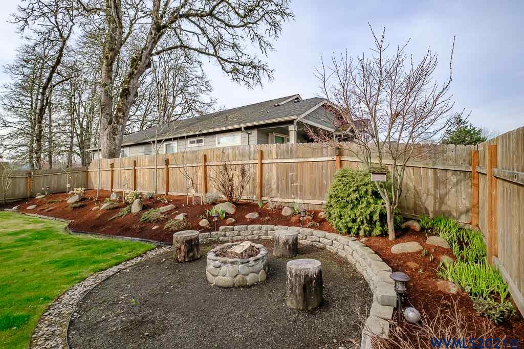 2672 Oak Ridge Street Northwest Albany, OR 97321 - Photo 34 of 41 Gallery Image 34