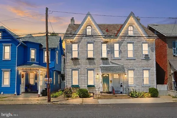 $259,900 | 227 East Garrison Street, Bethlehem, PA 18018