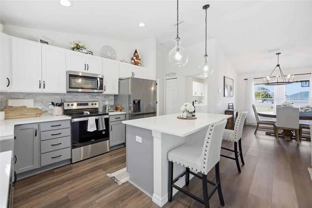 1740 Northeast 160th Place Citra, FL 32113 - Photo 17 of 47