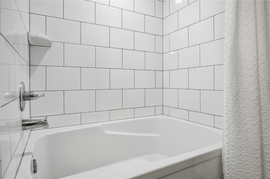 1740 Northeast 160th Place Citra, FL 32113 - Photo 23 of 47