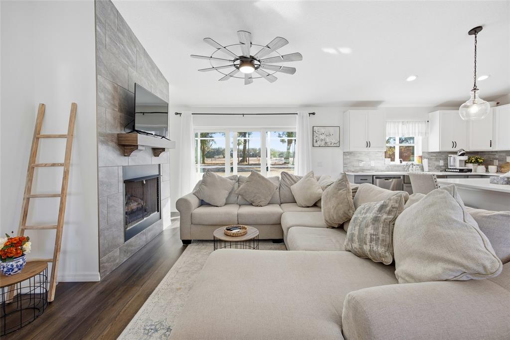 1740 Northeast 160th Place Citra, FL 32113 - Photo 9 of 47