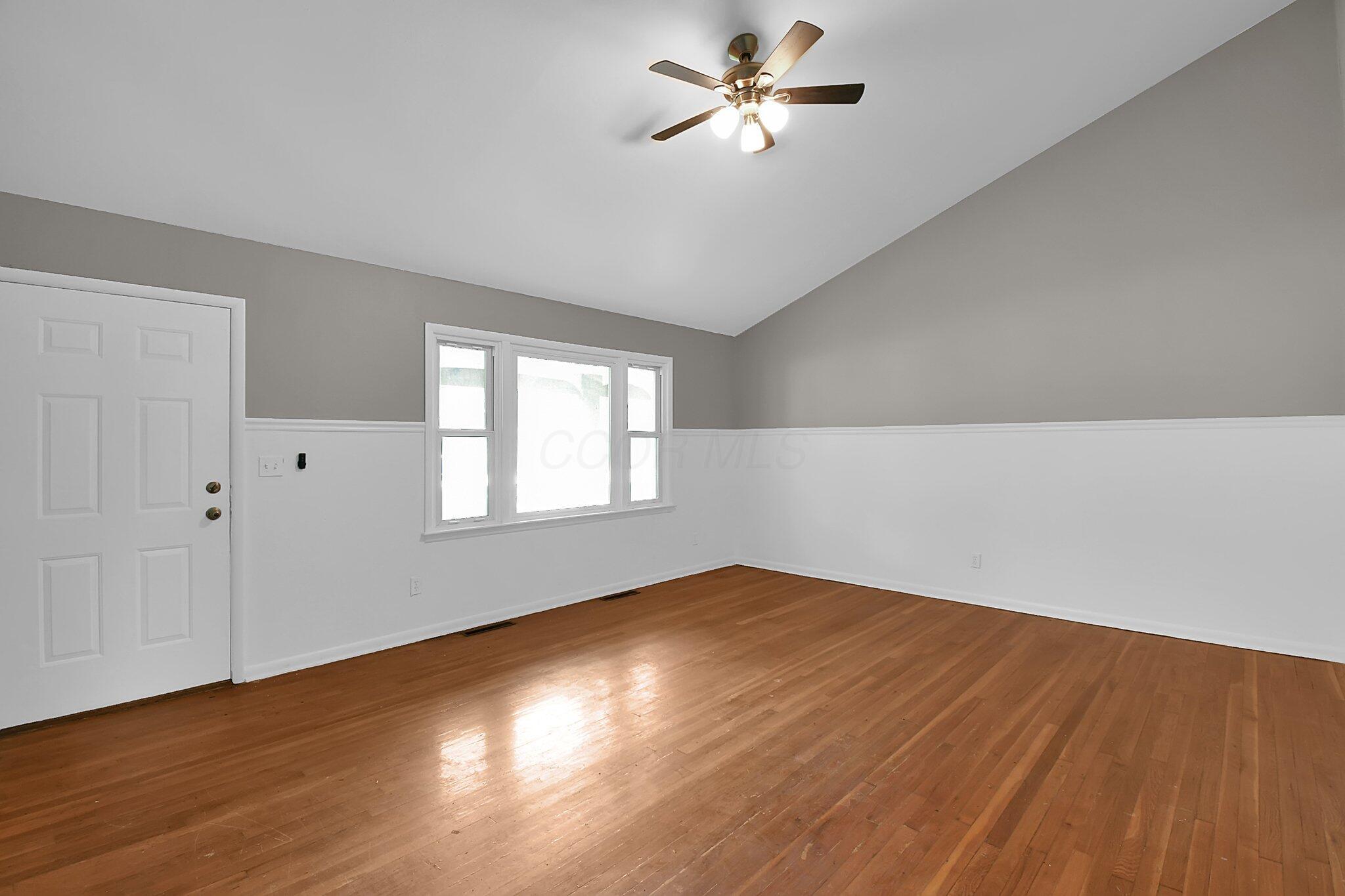 1609 Courtright Road Columbus, OH 43227 - Photo 6 of 26 1609-courtright-rd 4