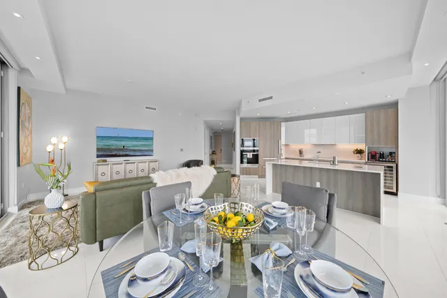 $2,077,000 | 3100 North Ocean Drive, Unit H1608, Singer Island, FL 33404