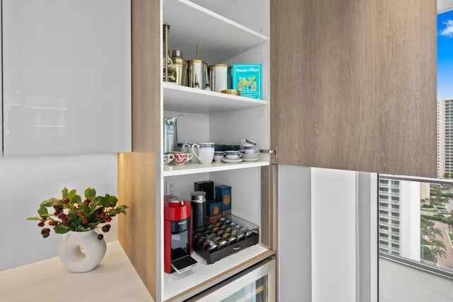 $2,077,000 | 3100 North Ocean Drive, Unit H1608, Singer Island, FL 33404