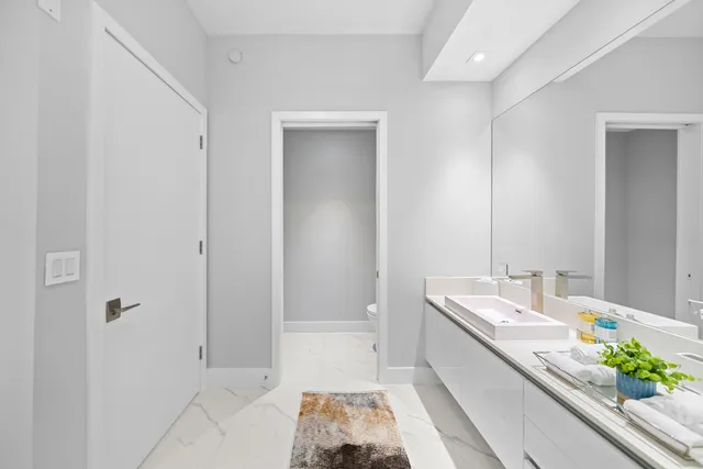 $2,077,000 | 3100 North Ocean Drive, Unit H1608, Singer Island, FL 33404