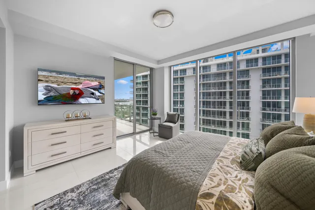 $2,077,000 | 3100 North Ocean Drive, Unit H1608, Singer Island, FL 33404