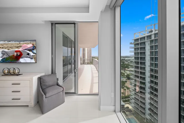 $2,077,000 | 3100 North Ocean Drive, Unit H1608, Singer Island, FL 33404