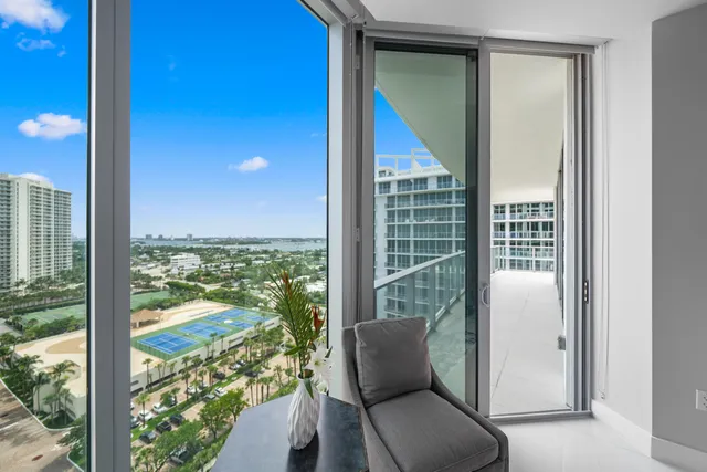 $2,077,000 | 3100 North Ocean Drive, Unit H1608, Singer Island, FL 33404