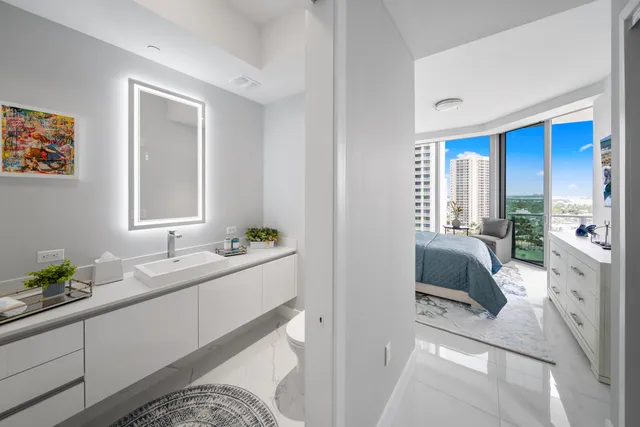 $2,077,000 | 3100 North Ocean Drive, Unit H1608, Singer Island, FL 33404