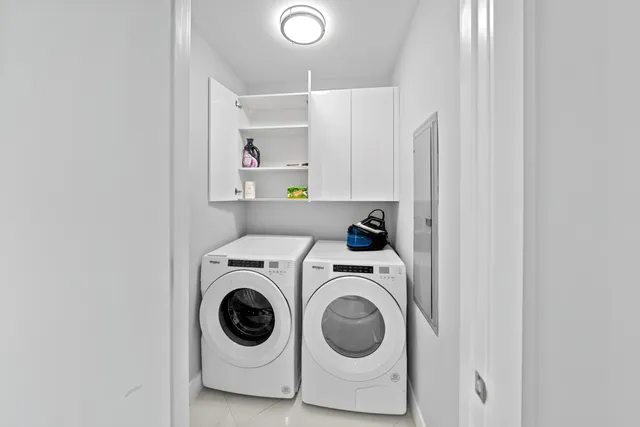 $2,077,000 | 3100 North Ocean Drive, Unit H1608, Singer Island, FL 33404