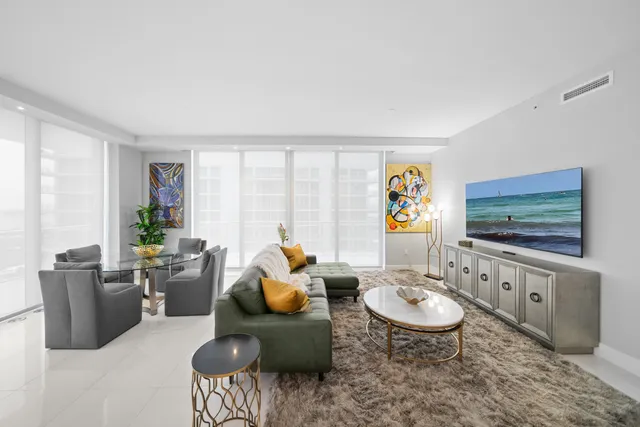$2,077,000 | 3100 North Ocean Drive, Unit H1608, Singer Island, FL 33404