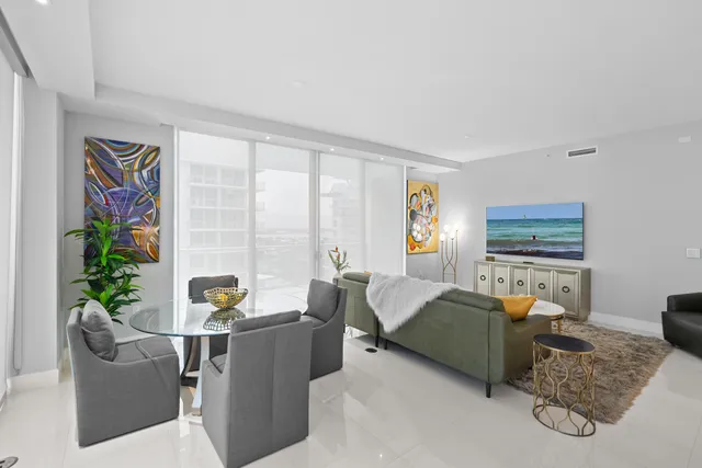 $2,077,000 | 3100 North Ocean Drive, Unit H1608, Singer Island, FL 33404