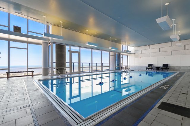 100 East 14th Street, Unit 708 Chicago, IL 60605 - Photo 16 of 25 a view of swimming pool with outdoor seating