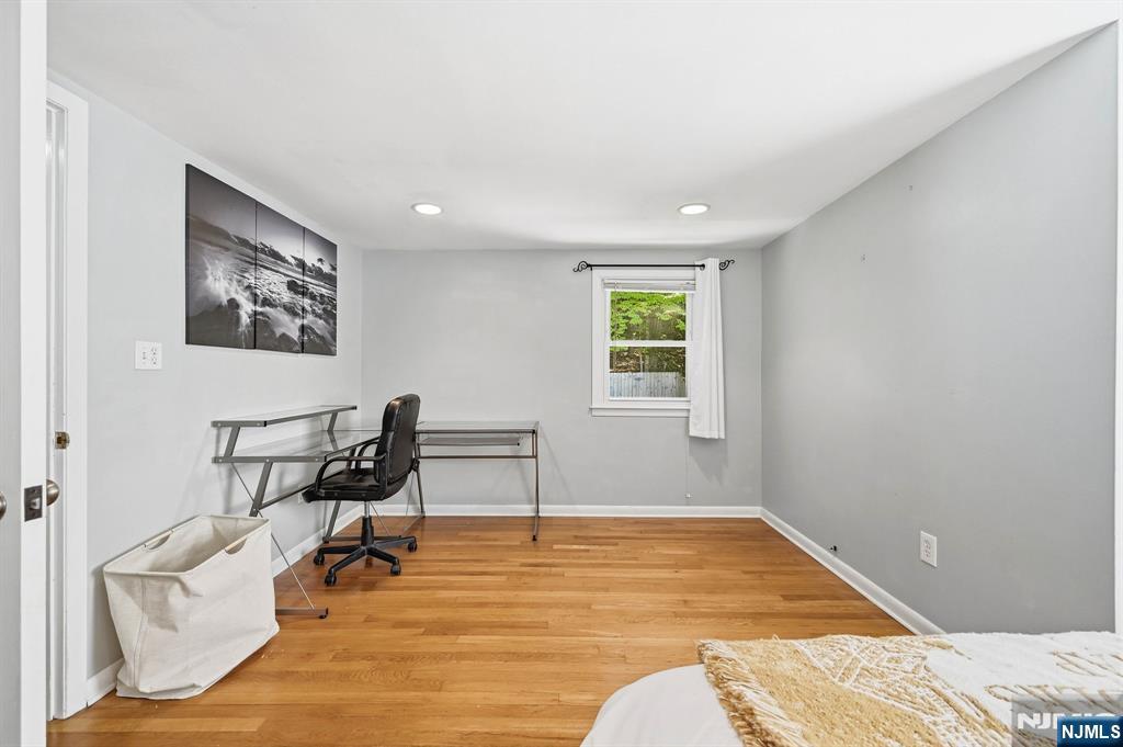 138 Rafkind Road Bloomingdale, NJ 07403 - Photo 21 of 40 Gallery Image 21