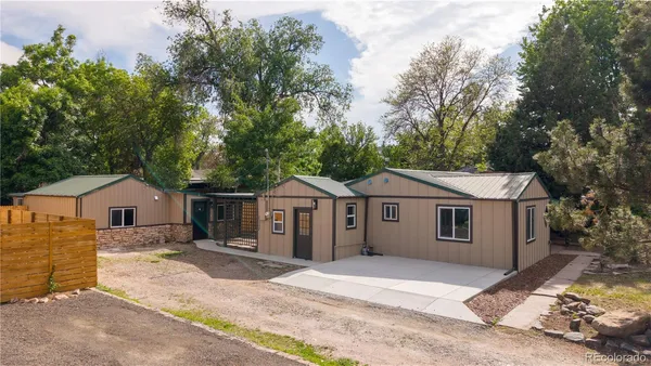 $700,000 | 8060 West 12th Avenue, Lakewood, CO 80214