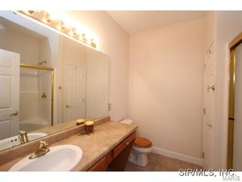 1324 Three Rivers Drive, Unit 2D O'Fallon, IL 62269 - Photo 8 of 16 Gallery Image 8