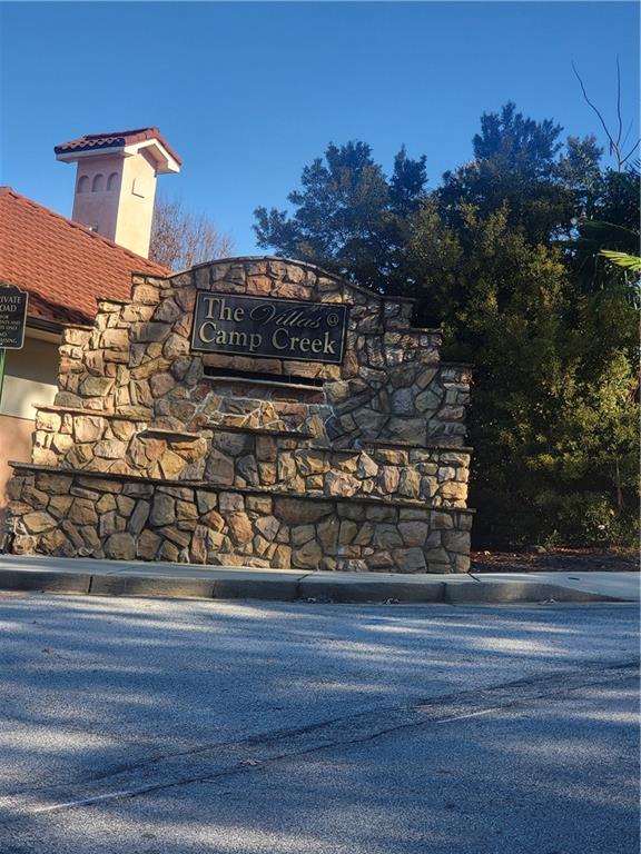 238 Ismal Drive Southwest Atlanta, GA 30331 - Photo 1 of 1 Community Entrance