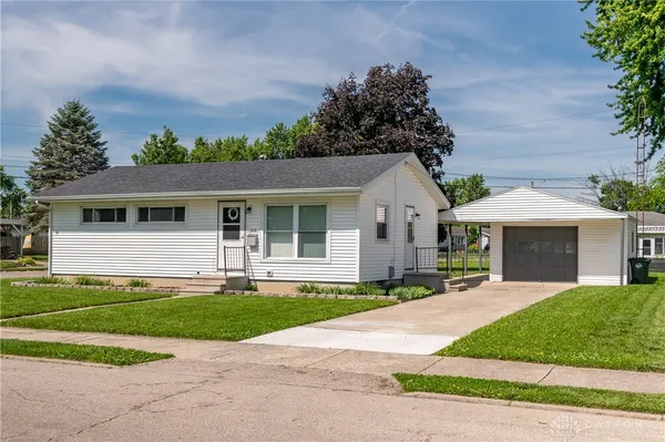 $185,000 | 810 Meadow Lane, Troy, OH 45373