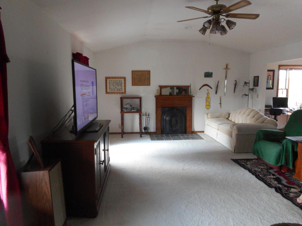 11200 Hooper Ridge Road Glouster, OH 45732 - Photo 3 of 20