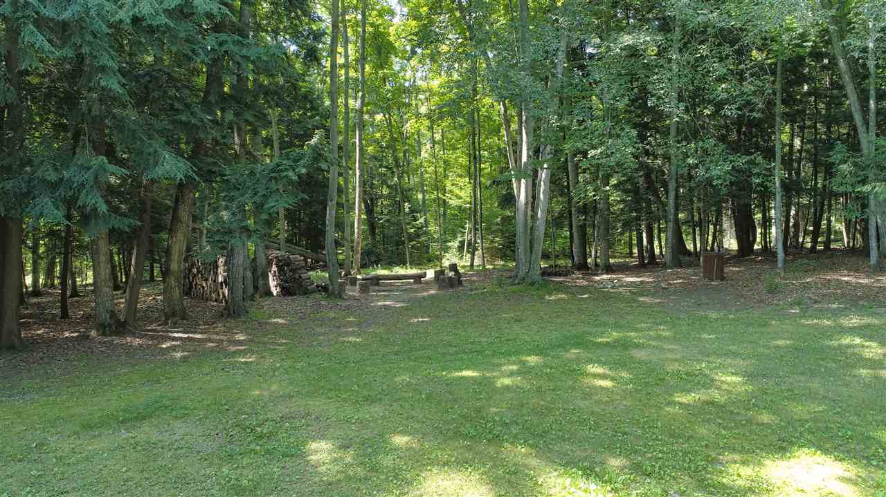 6758 South Maple City Road Maple City, MI 49664 - Photo 36 of 40 1865782-35.JPG
