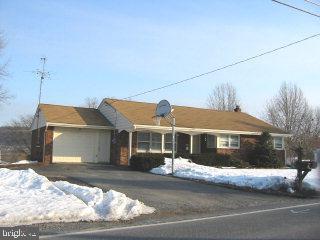 156 North Reamstown Road Stevens, PA 17578 - Photo 1 of 3 Gallery Image 1
