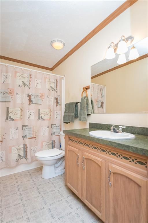 124 Ferguson Road Boyers, PA 16020 - Photo 17 of 24