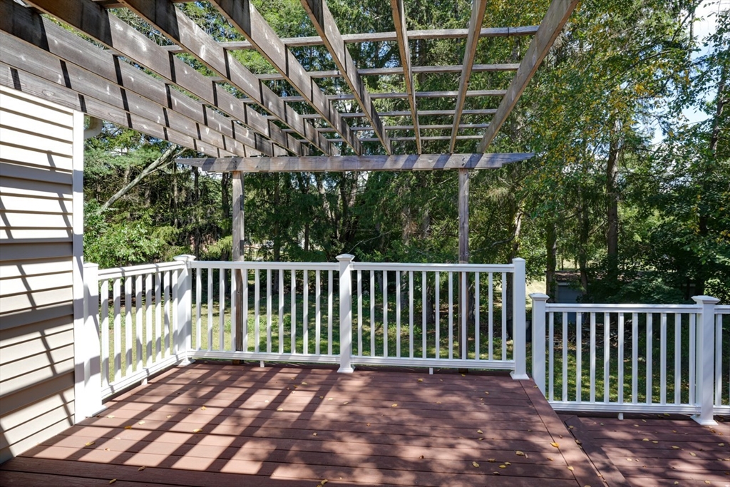 54 South Meadow Road Lancaster, MA 01523 - Photo 2 of 35 Gallery Image 2