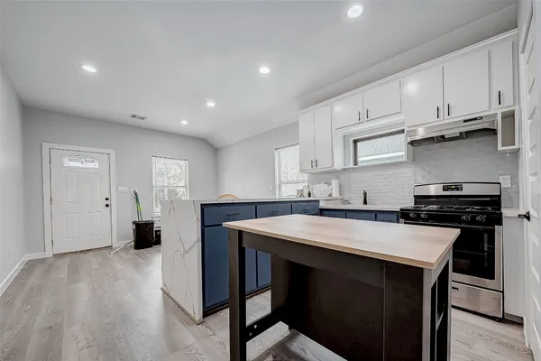 $1,350 | 6725 Avenue K, Unit B, Houston, TX 77011