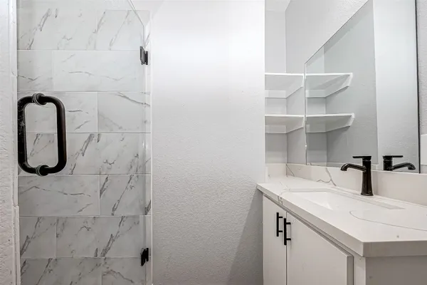 $1,350 | 6725 Avenue K, Unit B, Houston, TX 77011