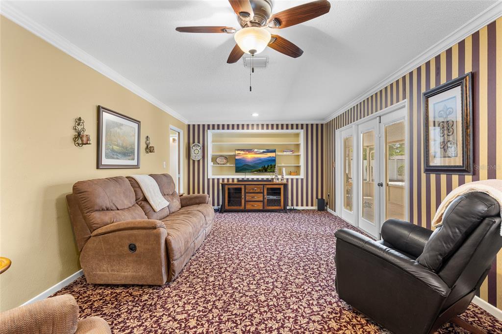 4312 Yorketowne Road Orlando, FL 32812 - Photo 11 of 38 Gallery Image 11