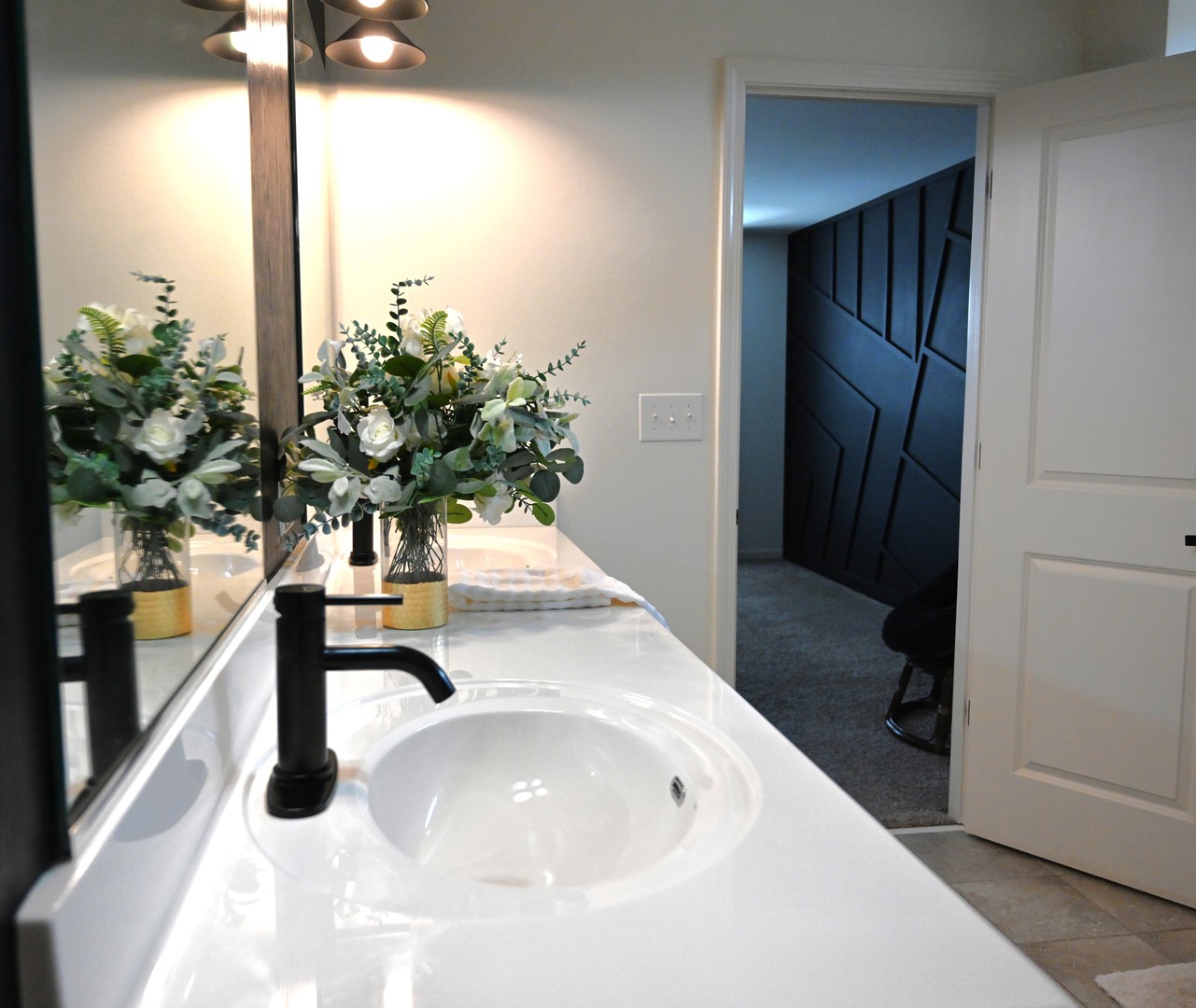 2030 Bristol Park Road New Lenox, IL 60451 - Photo 13 of 36 Gallery Image 13
