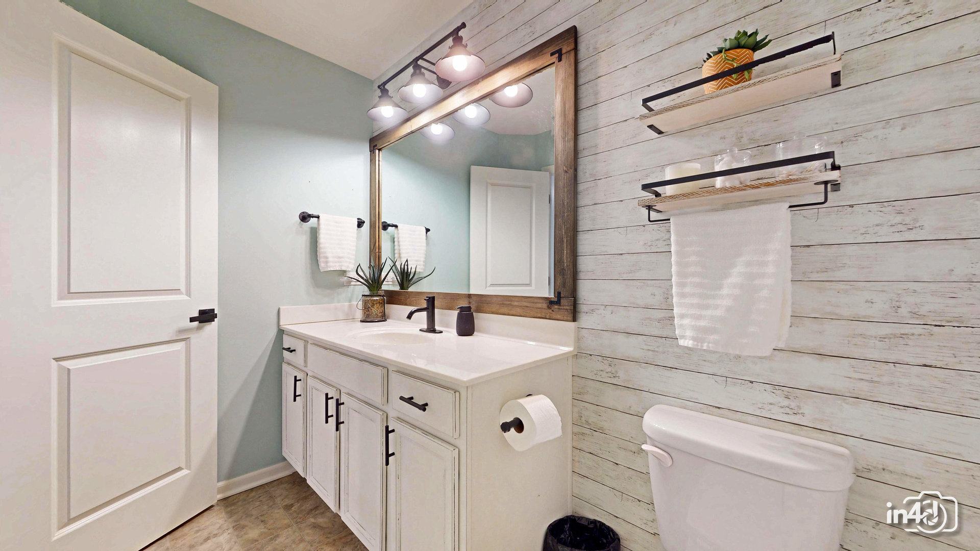 2030 Bristol Park Road New Lenox, IL 60451 - Photo 21 of 36 Gallery Image 21