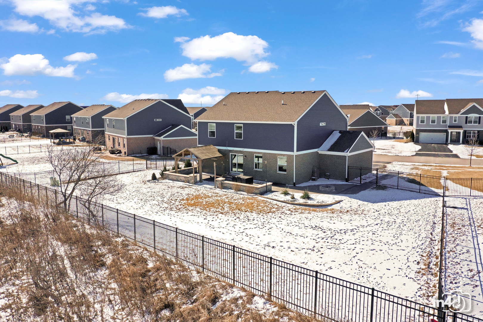 2030 Bristol Park Road New Lenox, IL 60451 - Photo 32 of 36 Gallery Image 32