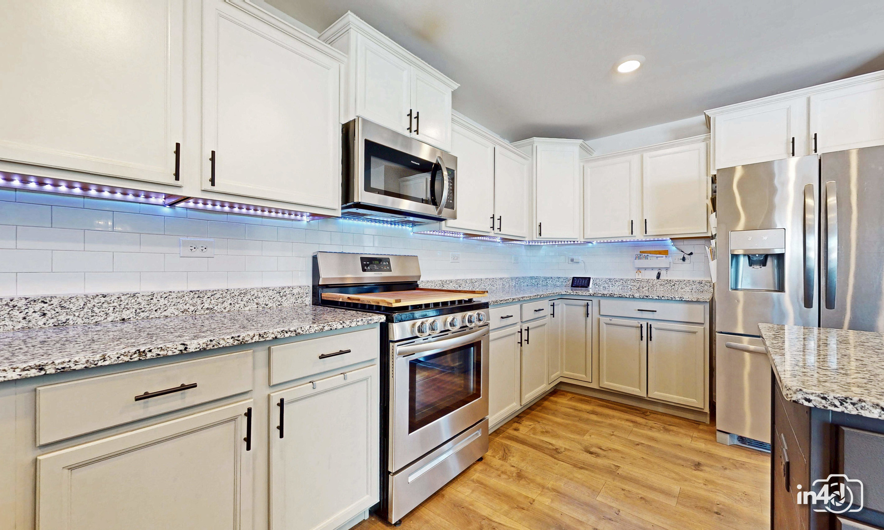 2030 Bristol Park Road New Lenox, IL 60451 - Photo 7 of 36 Gallery Image 7