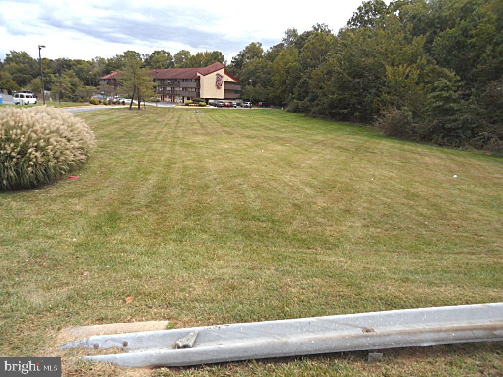 12513 Laurel Bowie Road Laurel, MD 20708 - Photo 5 of 22 a view of lake