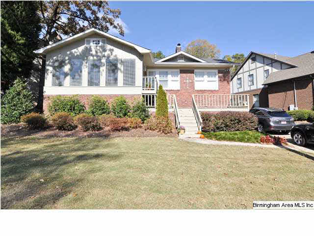 121 East Hawthorne Road Birmingham, AL 35209 - Photo 1 of 18