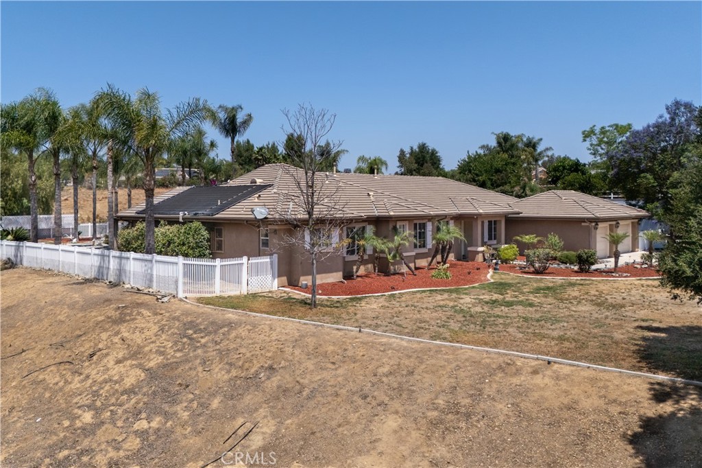 23841 Piedras Road Perris, CA 92570 - Photo 11 of 70 Side / front property view