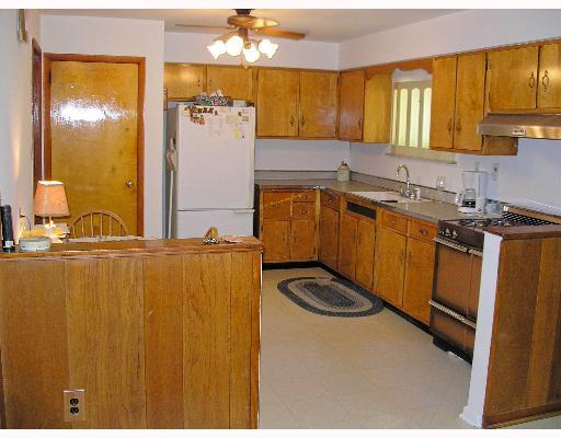 Kitchen. 